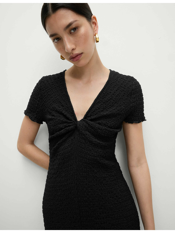 Marks & Spencer Jerseys texturált midi ceruzaruha V-nyakkivágással Marks & Spencer