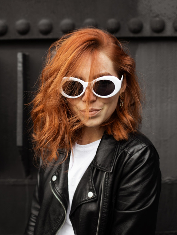 VEYREY VeyRey Ovális Cobain napszemüveg Fehér