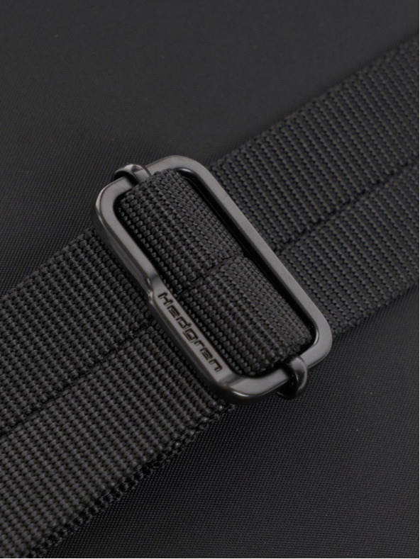 Hedgren Harper's S Black Táska