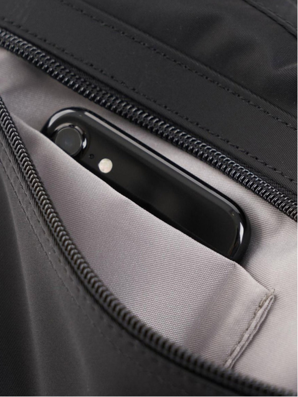 Hedgren Harper's S Black Táska