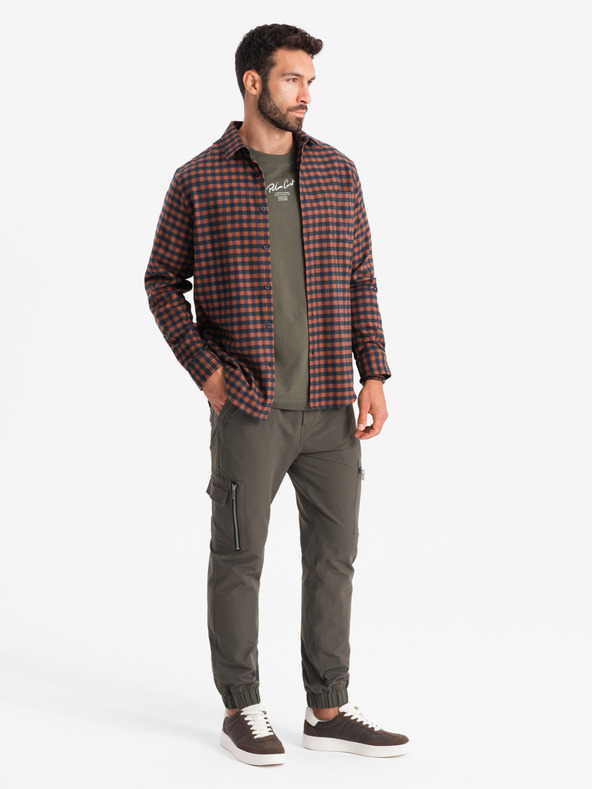 Ombre Clothing Férfi jogging nadrág zsebekkel és nyomtatással sötét olívazöld Ombre ruházat