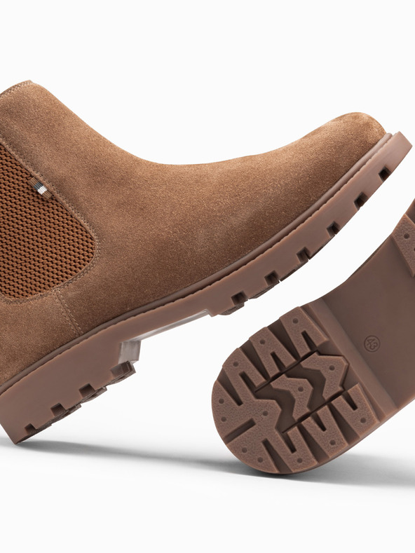 Ombre Clothing Férfi szarvasbőr magas sarkú csúszós cipő Ombre ruházat