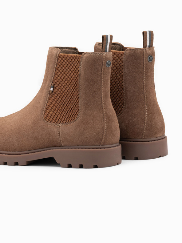 Ombre Clothing Férfi szarvasbőr magas sarkú csúszós cipő Ombre ruházat