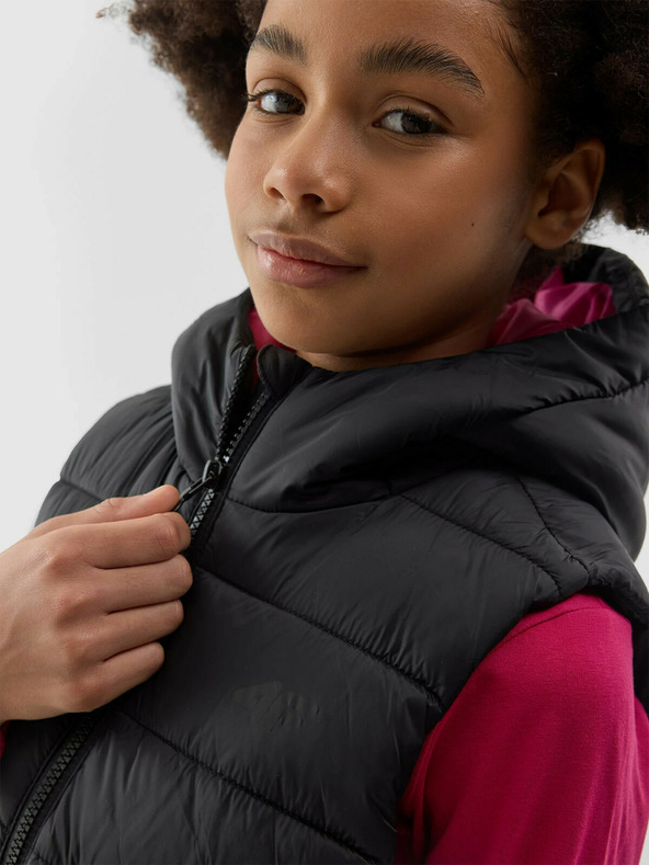 4F Lány pehelymellény szintetikus tolltöltettel 4F - fekete