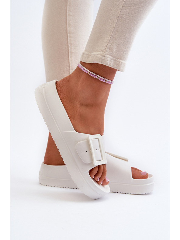 BIG STAR SHOES Női platform habszivacs papucs csattal Big Star