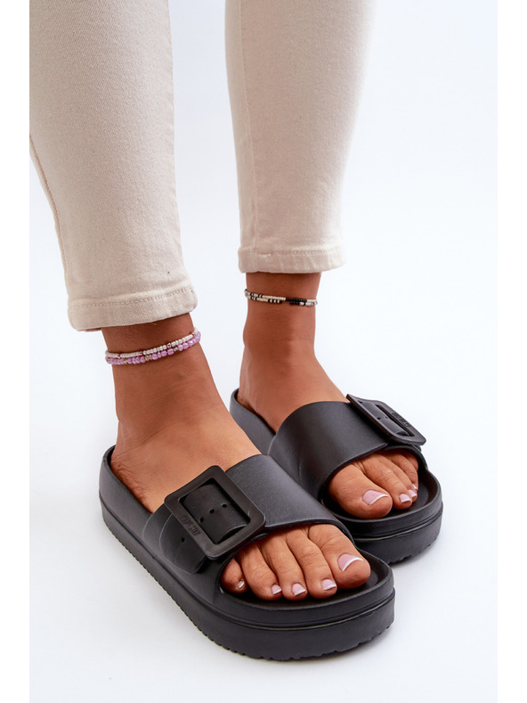 BIG STAR SHOES Női platform habszivacs papucs csattal Big Star Fekete