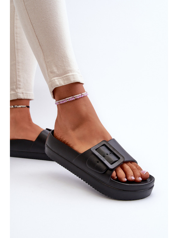 BIG STAR SHOES Női platform habszivacs papucs csattal Big Star Fekete