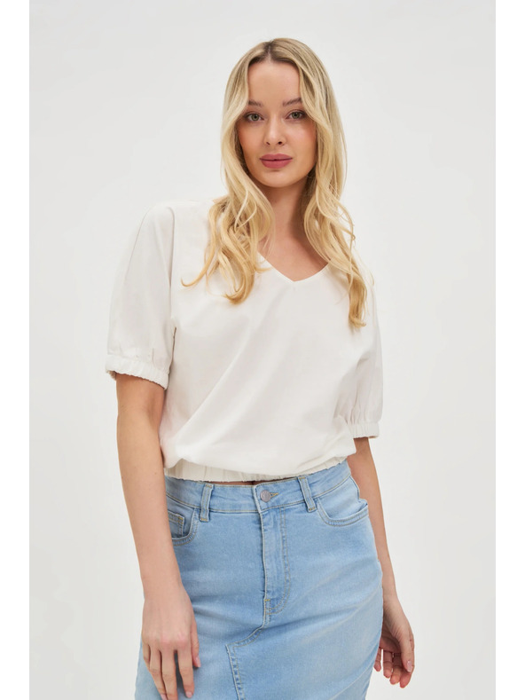 Moodo Women's White T-Shirt Moodo