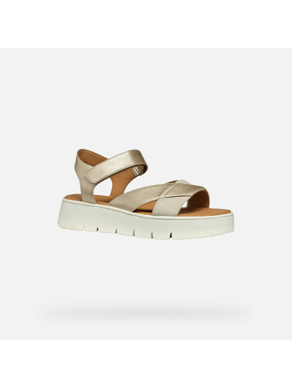 Geox Arany női szandál Geox Dandra 40