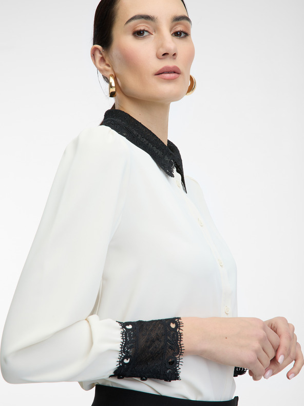 Orsay ORSAY krémszínű női ing kontrasztos gallérral