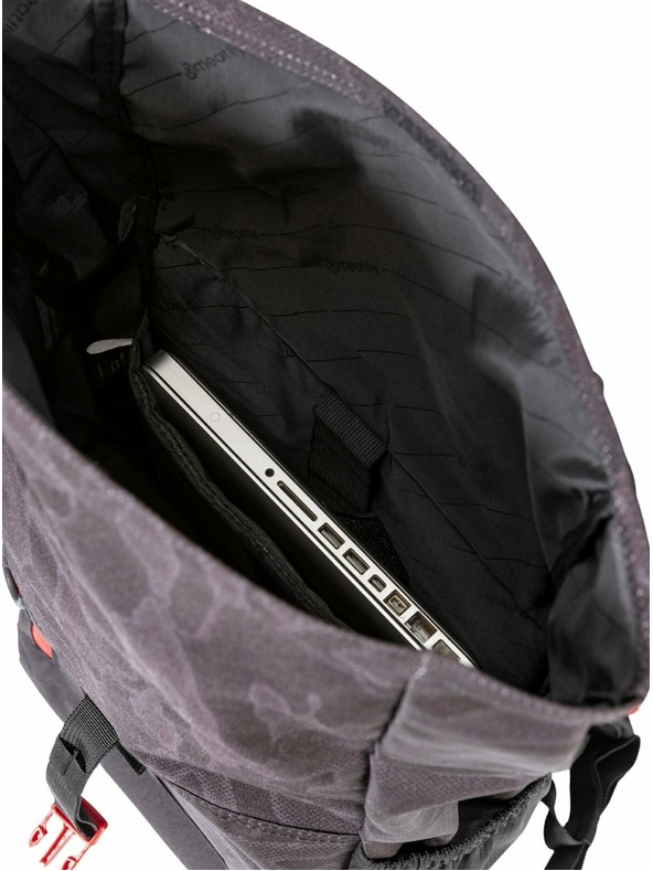 Meatfly Meatfly hátizsák Holler Morph Black 28 L | Fekete | Térfogat 28 L