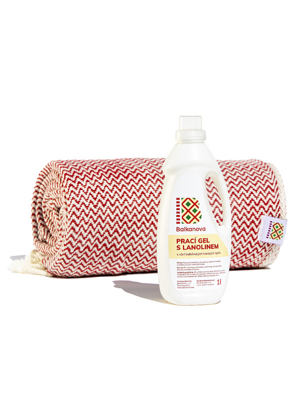 Balkanova Lanolinos mosógél gyapjúhoz 1000 ml a balkáni hegyvidéki gyógynövények illatával