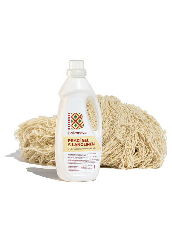 Balkanova Lanolinos mosógél gyapjúhoz 1000 ml a balkáni hegyvidéki gyógynövények illatával