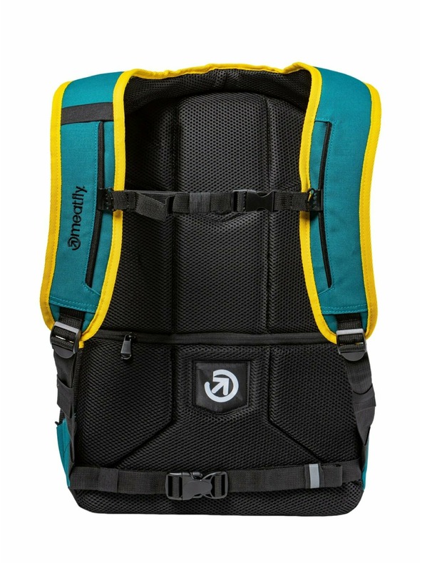 Meatfly Meatfly hátizsák Exile Black / Snake Green 24 L | Zöld | Térfogat 24 L