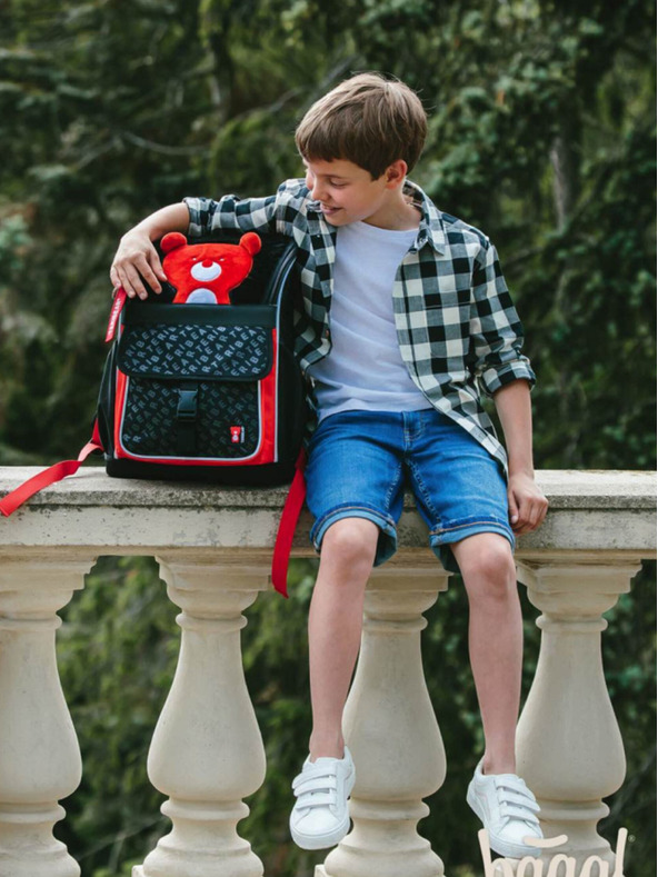 BAAGL  Fekete iskolatáska zippy teribear Baagl