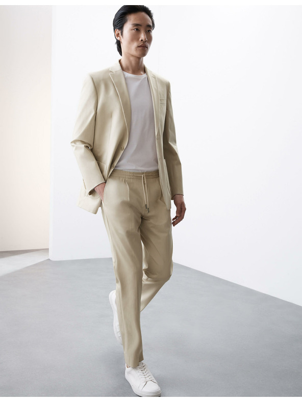 Marks & Spencer Könnyű funkcionális nadrág, enyhén bővített szabású Marks & Spencer bézs színű