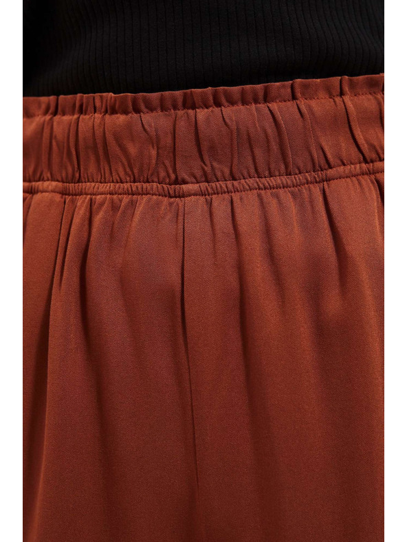 Moodo Barna női rövidnadrág Moodo