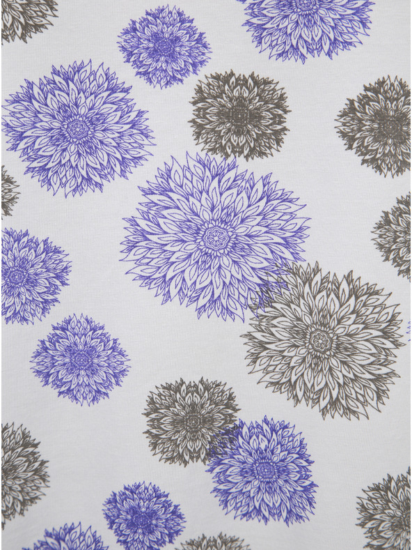 Loap Fehér virágos LOAP Adelka hosszú női trikó