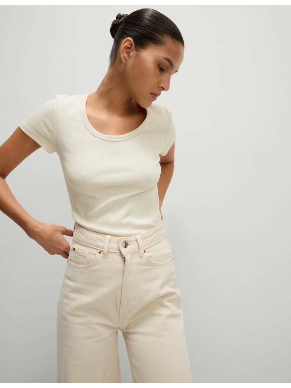 Marks & Spencer Ovális nyakú póló magas pamuttartalommal Marks & Spencer bézs