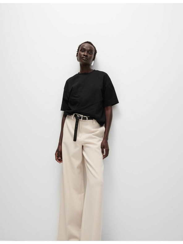 Marks & Spencer Négyzetes szabású kerek nyakú póló tiszta pamutból Marks & Spencer fekete