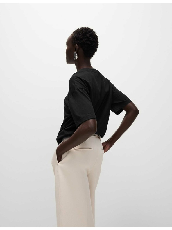 Marks & Spencer Négyzetes szabású kerek nyakú póló tiszta pamutból Marks & Spencer fekete