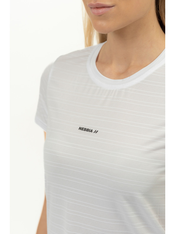 Nebbia FIT Activewear "Airy" póló fényvisszaverő logóval 438 Nebbia
