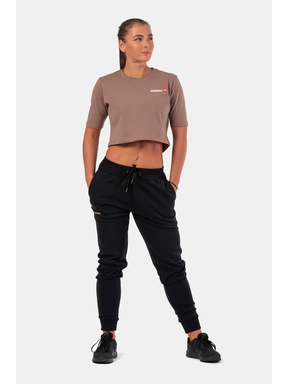 Nebbia Minimalista logós NEBBIA crop top 600 Nebbia