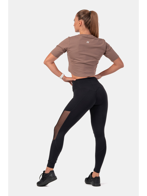 Nebbia Minimalista logós NEBBIA crop top 600 Nebbia