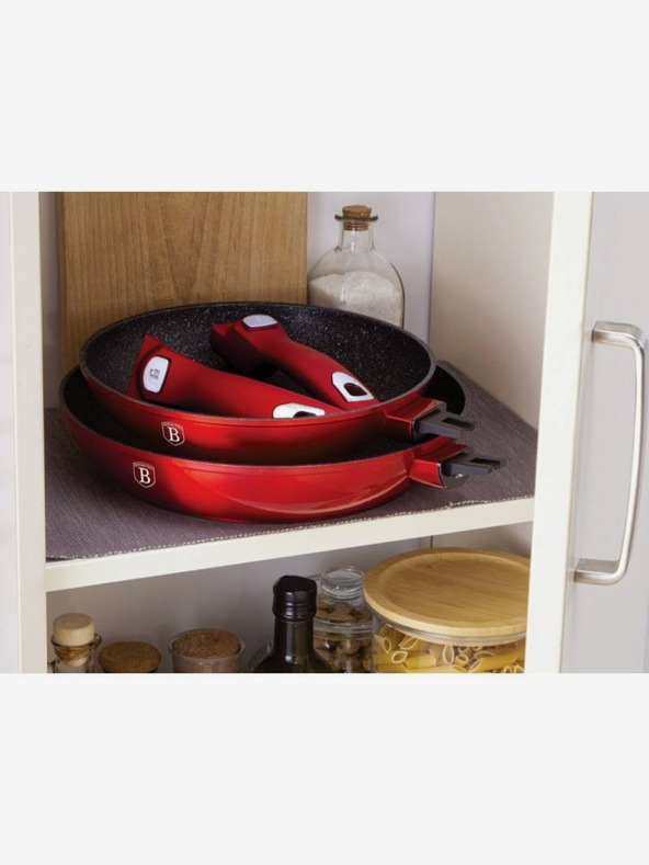 Berlingerhaus Levehető fogantyúval és fedővel ellátott serpenyő BERLINGERHAUS Burgundy Metallic Line