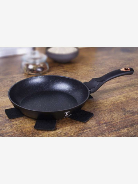 Berlingerhaus Grillserpenyő márványozott felülettel 28 cm Black Rose Collection BERLINGERHAUS
