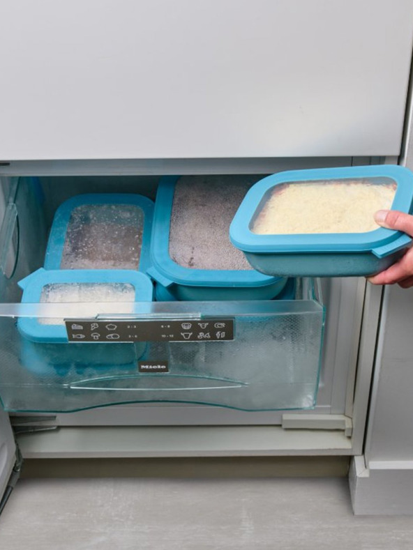 Mepal Mepal Cirqula tálkészlet világosszürke színben (750 + 1500 + 3000 ml)