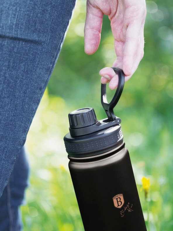 Berlingerhaus Sport rozsdamentes acél palack 0,54 l BERLINGERHAUS Black Rose Collection