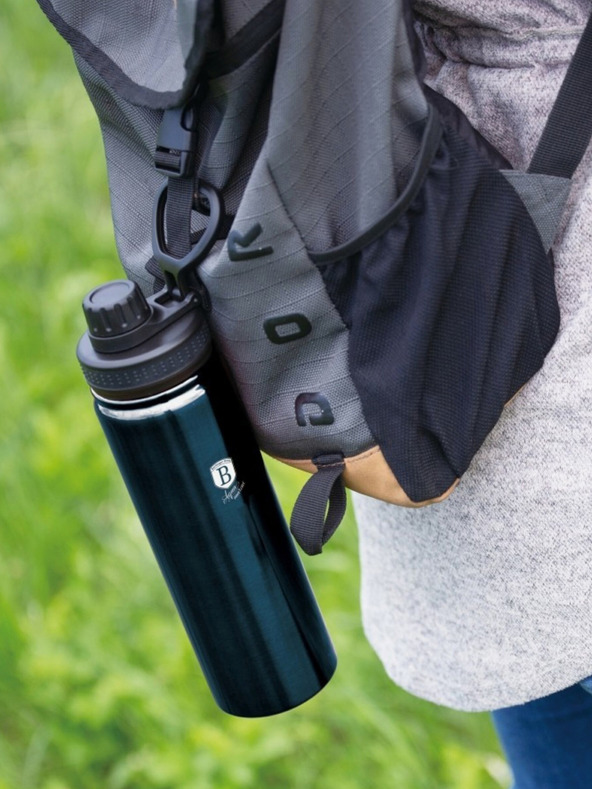 Berlingerhaus 0,54 l-es sportös rozsdamentes acél palack BERLINGERHAUS Türkiz Metallic Line