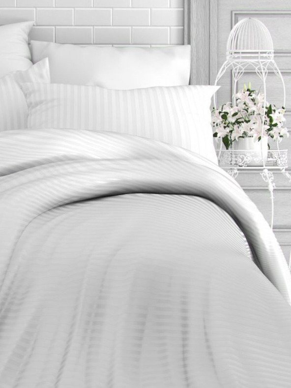 Kvalitex Szatén kiterjesztett ágynemű csíkkal 140x220, 70x90cm FEHÉR