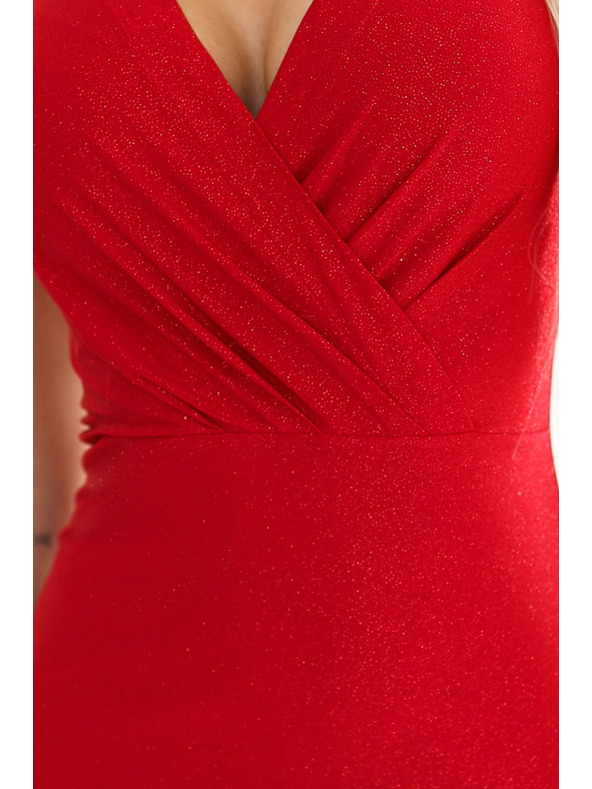 numoco Testhez álló ruha felső nyakkivágással - piros csillogással