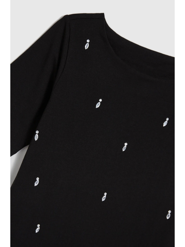 Moodo Fekete mintás póló