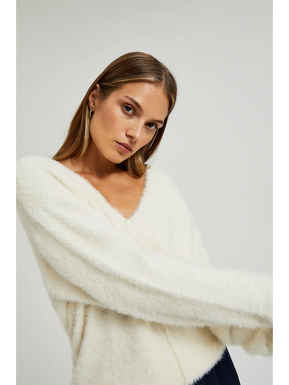 Moodo Fehér pulóver V-nyakkal