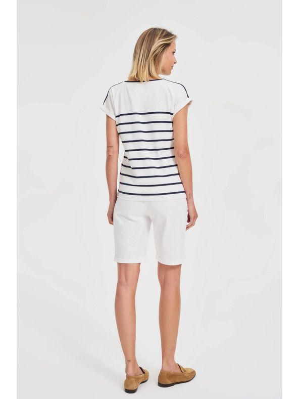 Moodo Fehér női rövidnadrág Moodo