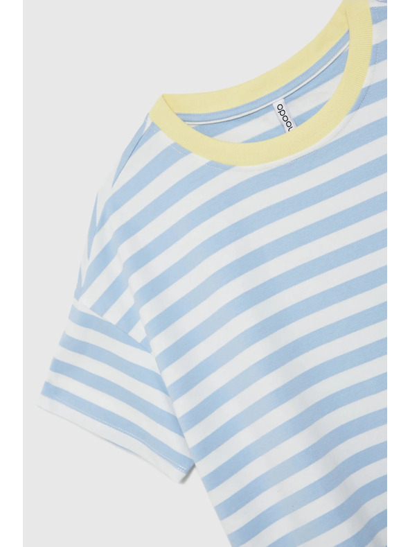 Moodo Kék-fehér csíkos póló sárga gallérral