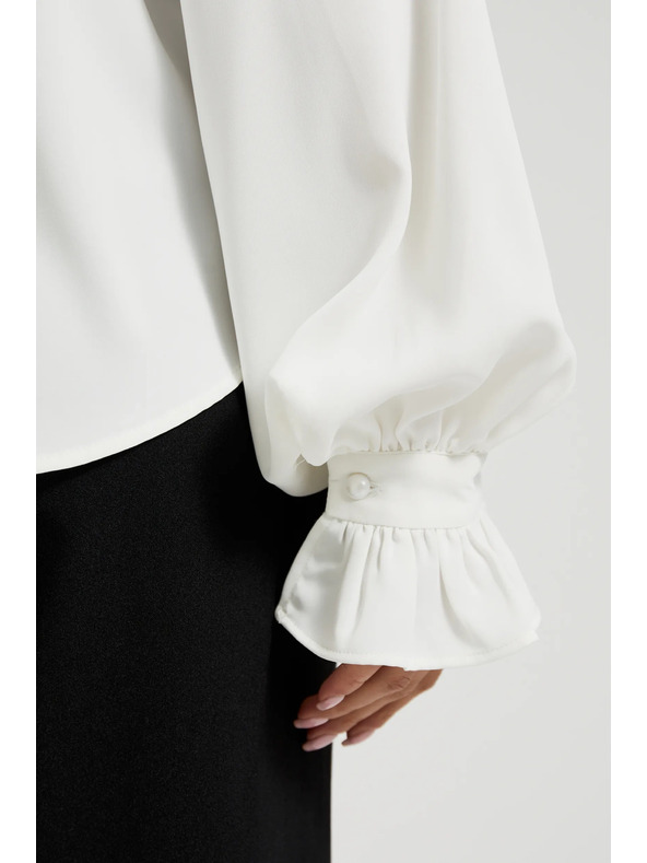 Moodo Fehér fodros női blúz