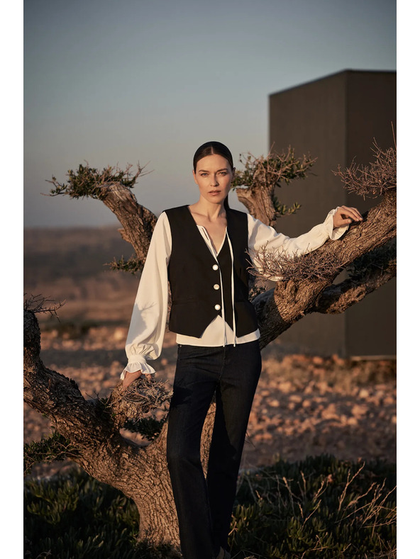 Moodo Fehér fodros női blúz