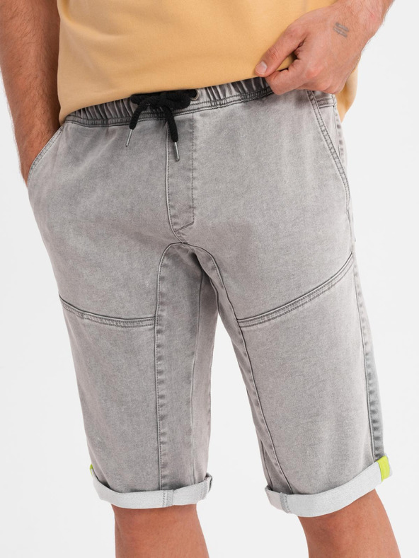 Ombre Clothing Férfi farmer rövidnadrág díszvarrással - világosszürke