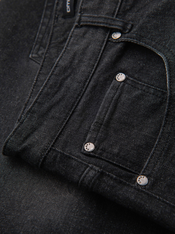 Ombre Clothing Férfi farmer rövidnadrág felhajtott szárral - fekete