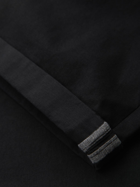 Ombre Clothing Férfi klasszikus chino rövidnadrág felhajtott szárral - fekete