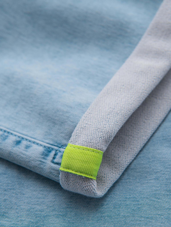 Ombre Clothing Férfi rövid farmer rövidnadrág díszvarrással - világoskék