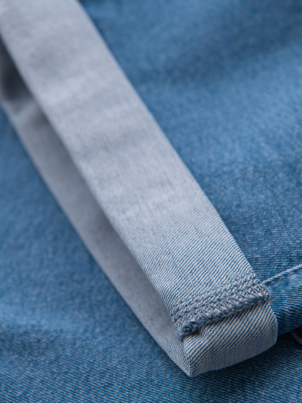 Ombre Clothing Férfi farmer rövidnadrág felhajtott szárral - világoskék