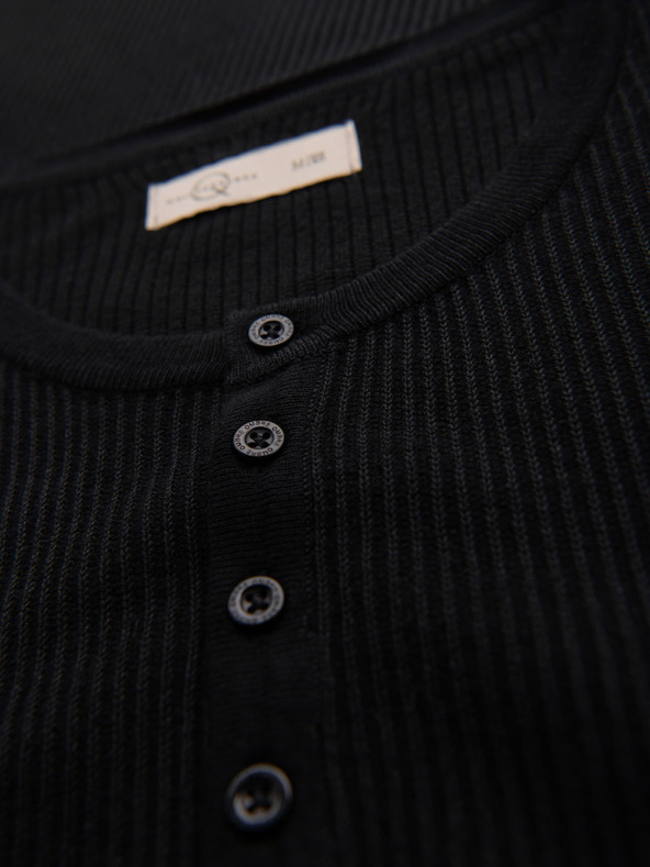 Ombre Clothing Férfi kötött póló gombos nyakkivágással - fekete