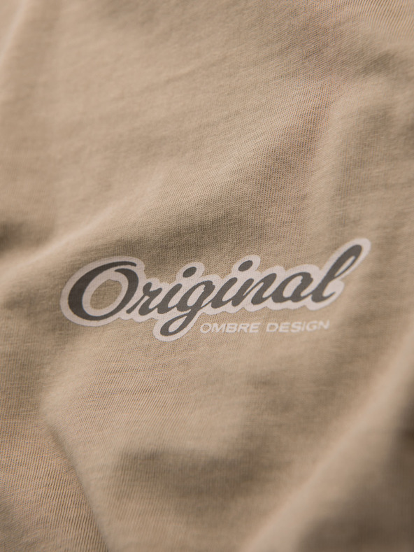 Ombre Clothing Pamut póló mellső és hátsó nyomattal - sötét bézs