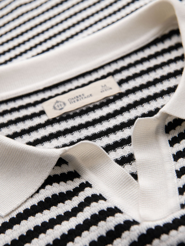 Ombre Clothing Férfi kötött gomblyuk nélküli pólóing tengeri csíkokkal - fekete-fehér