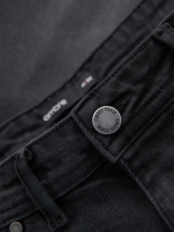 Ombre Clothing Férfi farmer rövidnadrág klasszikus szabással - fekete